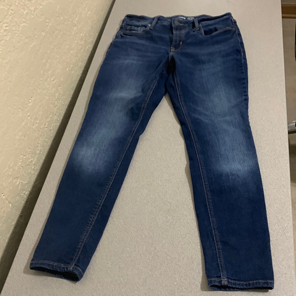 Old Navy Rockstar Super Skinny mid-rise jeans